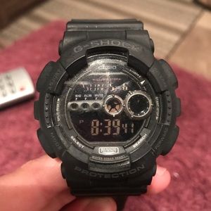 Men’s G shock watch